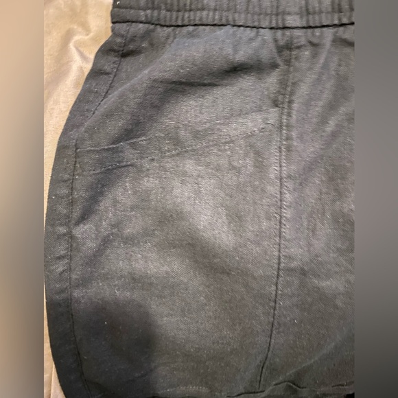 Old Navy NWT High-Waisted Linen-Blend Pull-On Shorts BLK SZ L - Picture 7 of 9